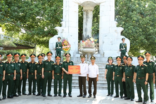 Tổng cục Công nghiệp quốc phòng tổ chức hoạt động tri ân tại tỉnh Quảng Trị